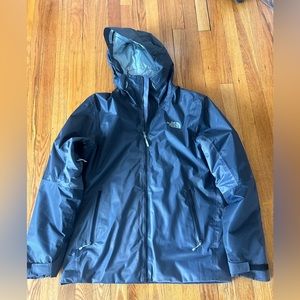 Men’s Northface Winter Jacket Size medium color gray